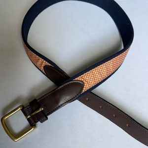32” Vineyard Vines Belt